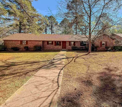 404 Marie Dr, Warren, AR 71671