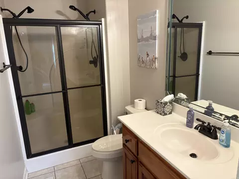 Bath - 5215 Clayborn Dr, Conway, AR 72034 photo 2 of 5