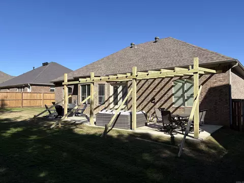Exterior - 5215 Clayborn Dr, Conway, AR 72034 photo 5 of 8