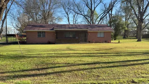 400 Crooked Byu, Mcgehee, AR 71654