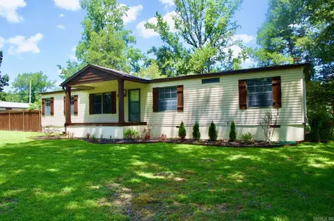 1516 Treasure Isle Rd, Hot Springs, AR 71913