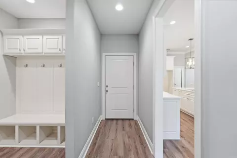 Entry Way - 83 Watson Ln, Greenbrier, AR 72058 photo 4 of 7