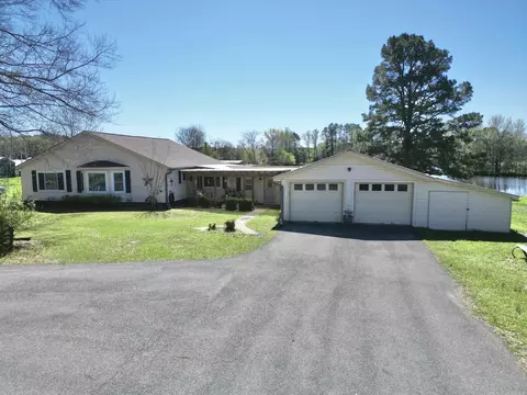 796 Rock Springs Rd, Wilmar, AR 71675