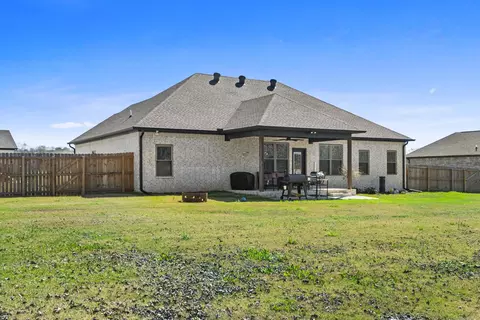 Exterior - 60 Opie Dr, Cabot, AR 72023 photo 7 of 9