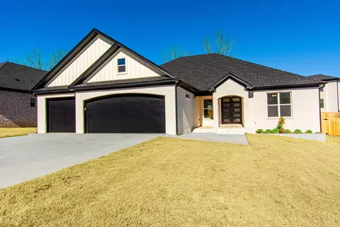 2243 E Maryland Ave, Sherwood, AR 72120