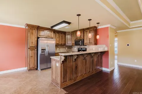 Kitchen - 2705 Finley Loop, Bryant, AR 72022 photo 1 of 4