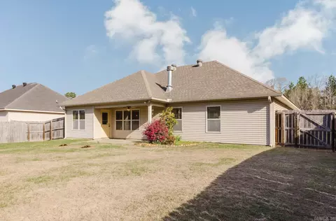 Exterior - 2705 Finley Loop, Bryant, AR 72022 photo 6 of 7