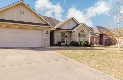 Exterior - 2705 Finley Loop, Bryant, AR 72022 photo 2 of 7