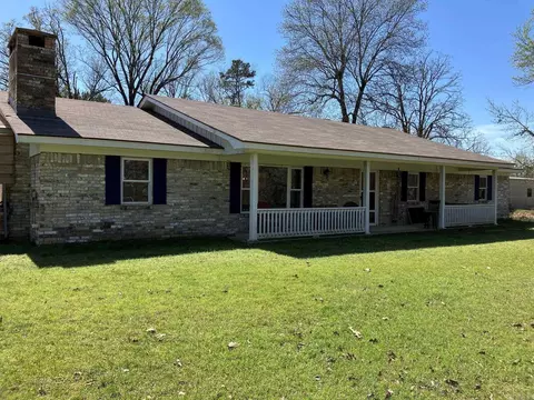 137 Rolling Fork Dr, De Queen, AR 71832