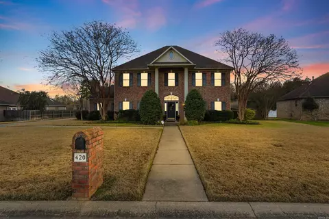 420 Wellesley, Conway, AR 72034