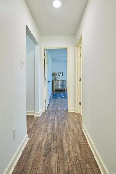 Entry Way - 357 Rigsby Loop, Lonsdale, AR 72087 photo 5 of 5