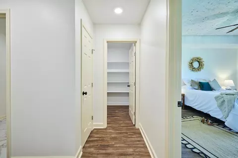 Entry Way - 357 Rigsby Loop, Lonsdale, AR 72087 photo 4 of 5
