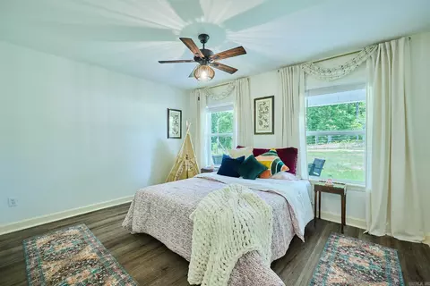 Bedroom - 357 Rigsby Loop, Lonsdale, AR 72087 photo 5 of 6