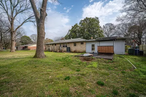 610 Fourth St, Conway, AR 72032 photo 34