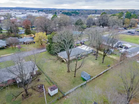 610 Fourth St, Conway, AR 72032 photo 38