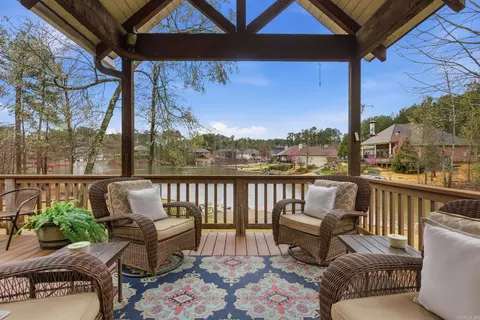 17 Vista Ln, Hot Springs Village, AR 71909