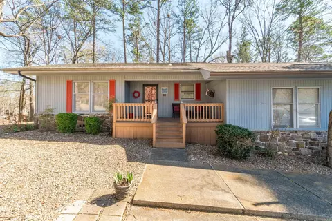 21 San Vincente Pl, Hot Springs Village, AR 71909
