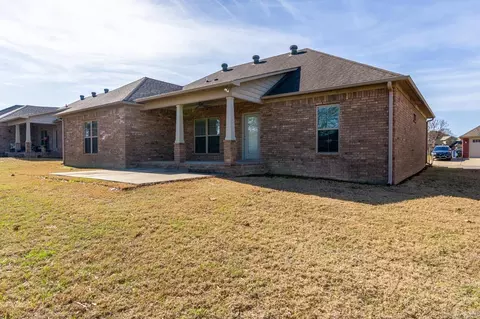 Exterior - 2535 Eighteen Loop, Conway, AR 72034 photo 6 of 6