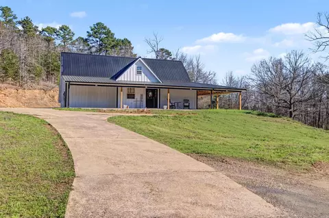 38 Crestview Rd, Conway, AR 72034