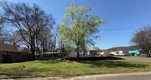 000 Oakcliff St, Hot Springs, AR 71901