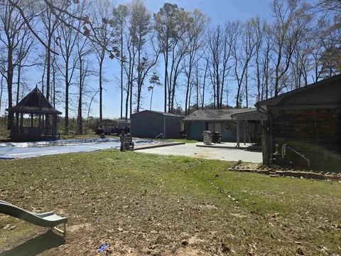 Exterior - 8408 Griggs Rd, Pine Bluff, AR 71603 photo 5 of 10