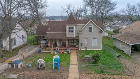 548 S Broad St, Batesville, AR 72501