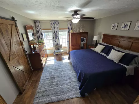 Bedroom - 225 Dogwood Trl, Quitman, AR 72131 photo 4 of 10