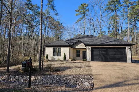 12 Sacedon Ln, Hot Springs Village, AR 71909