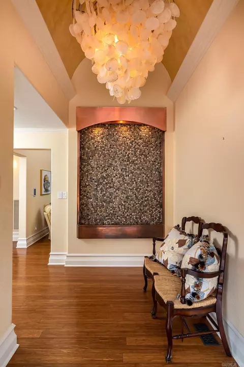 Entry Way - 263 Lakeview Dr, Edgemont, AR 72044 photo 4 of 4