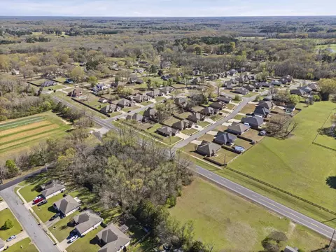 View/Area - 11 Tradewinds Dr, Cabot, AR 72023 photo 9 of 12