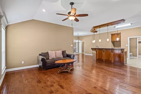 Living - 11 Tradewinds Dr, Cabot, AR 72023 photo 2 of 2