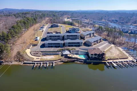 620 Grand Point Dr #25B, Hot Springs, AR 71901