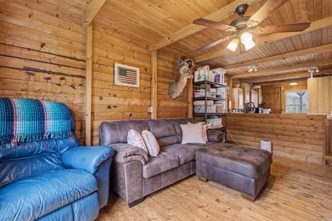 Living - 82 Mckenzie Ln, Scott, AR 72142 photo 1 of 1