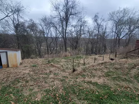 13082 Douglas Cir, Rogers, AR 72756