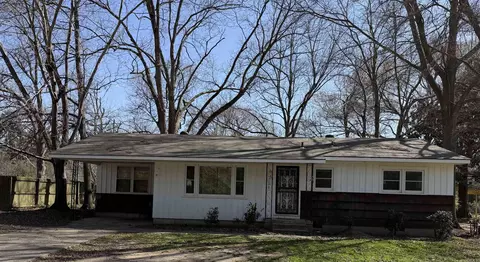 211 Laney Dr, Forrest City, AR 72335