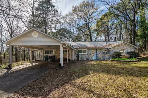 1215 Mary Dr, Glenwood, AR 71943