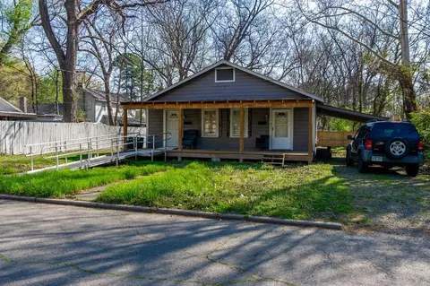 Exterior - 240 Ash St, Conway, AR 72034 photo 6 of 6