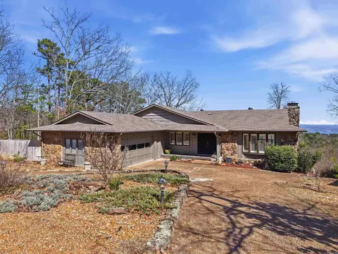 265 Pine Hill Rd, Fairfield Bay, AR 72088