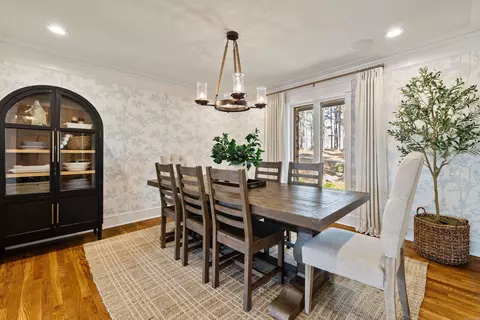 Dining - 9721 Congo Rd, Benton, AR 72019 photo 1 of 1