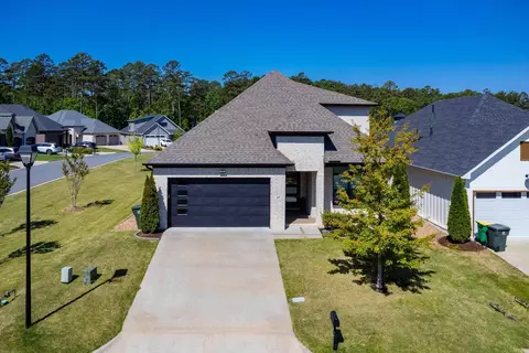 807 Wildcreek Cir, Little Rock, AR 72223