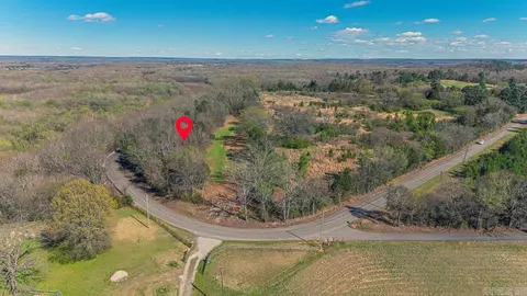 36 Bayou Rd, Vilonia, AR 72173