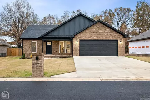 417 Gia St, Bono, AR 72416