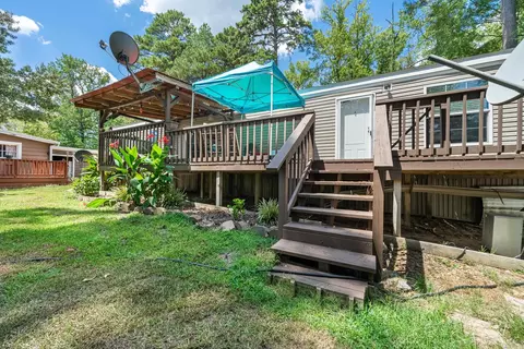 Exterior - 1734 Crosstrails Rd, De Queen, AR 71832 photo 7 of 12