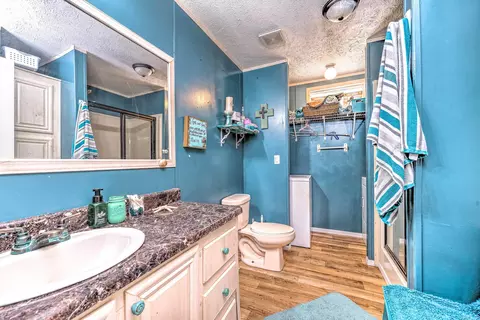 Bath - 1734 Crosstrails Rd, De Queen, AR 71832 photo 4 of 4