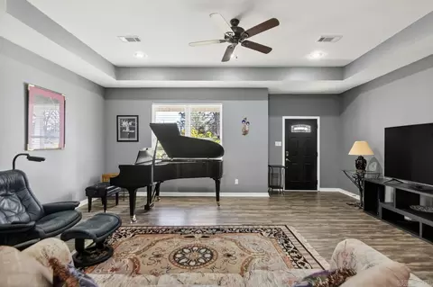 Other - 1812 E Lakeview, Benton, AR 72015 photo 4 of 10