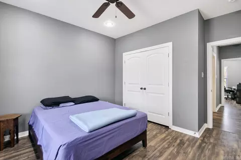 Bedroom - 1812 E Lakeview, Benton, AR 72015 photo 3 of 4