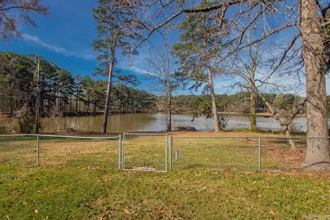 View/Area - 1812 E Lakeview, Benton, AR 72015 photo 6 of 10