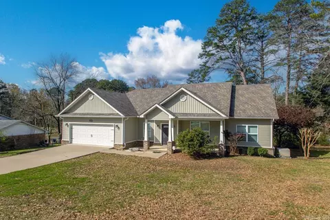 Exterior - 1812 E Lakeview, Benton, AR 72015 photo 11 of 12
