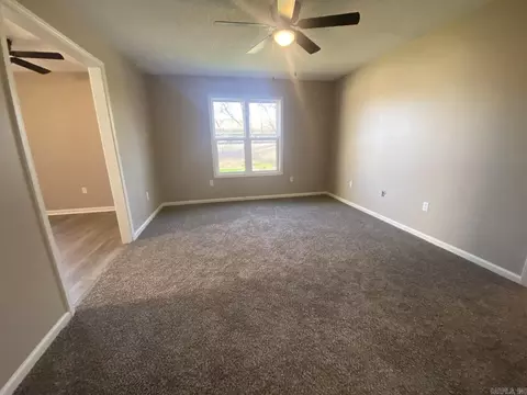 117 Jennifer St, Trumann, AR 72472 photo 2