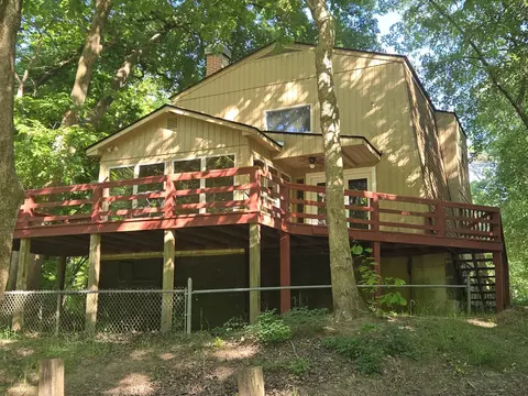 216 Bobo Dr, Hardy, AR 72542
